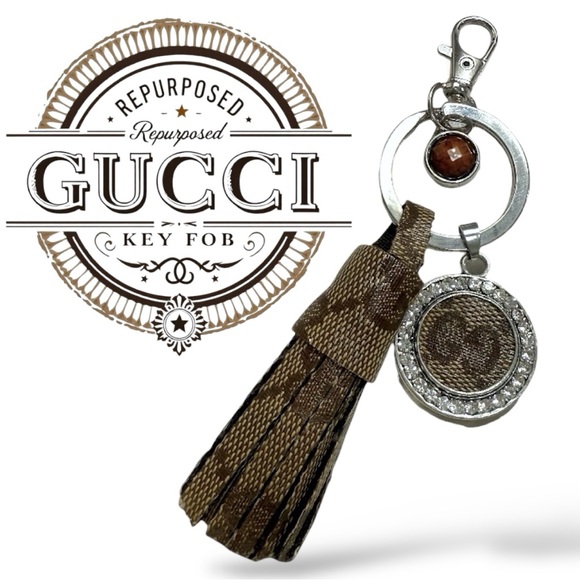 Repurposed upcycled Key Fob with Tassel from GUCCI bag authentic - Picture 2 of 4